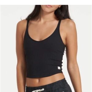 Vuori Rib Crop Tank Size L Black NWT